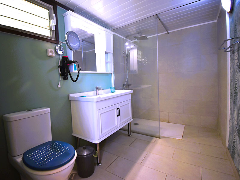 Pension plage à Moorea